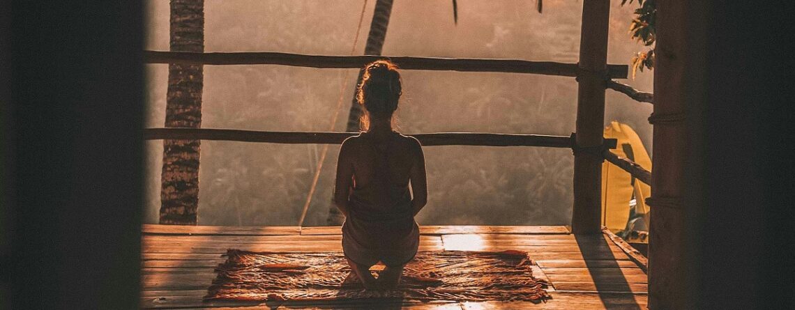 5 mindfulness practices to befriend your mind